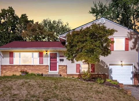 1082 Bernard Rd, Columbus, OH 43221