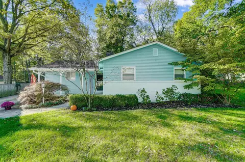 1181 Sunny Hill Dr, Columbus, OH 43221