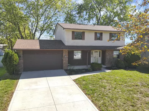1310 Saffron Pl, Galloway, OH 43119