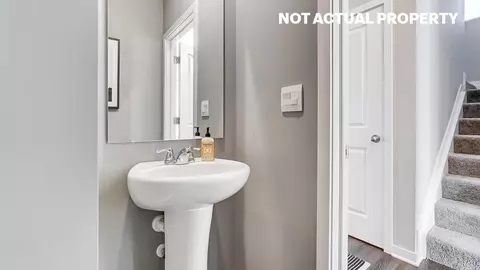 Entry Way - 595 Morrison St, Lithopolis, OH 43136 photo 1 of 2