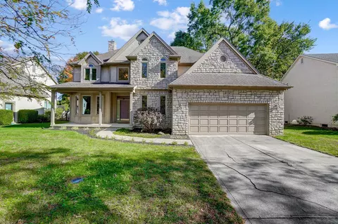 5606 Saint Andrews Dr, Westerville, OH 43082