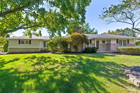 5063 Sharon Hill Dr, Columbus, OH 43235