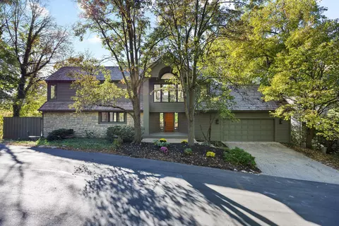 6385 Quarry Ln, Dublin, OH 43017