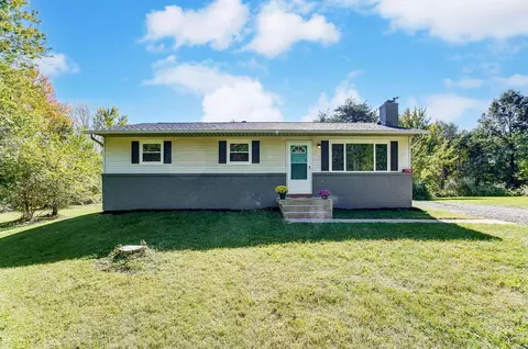 11883 Woodhaven Rd, Johnstown, OH 43031