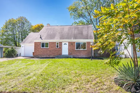 315 N Murray Hill Rd, Columbus, OH 43228