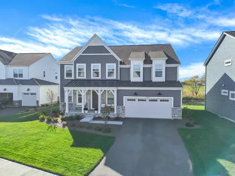 7039 Gelderland Dr, Hilliard, OH 43026