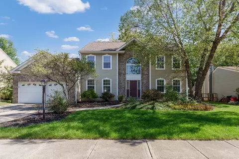 792 Bovee Ln, Powell, OH 43065