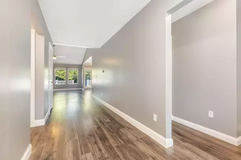 Entry Way - 3194 Andy Ter, Columbus, OH 43223 photo 2 of 2