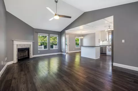 Living - 3194 Andy Ter, Columbus, OH 43223 photo 5 of 5