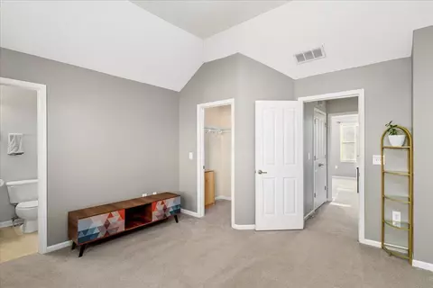 Entry Way - 4031 Legend #7, Columbus, OH 43230 photo 1 of 1