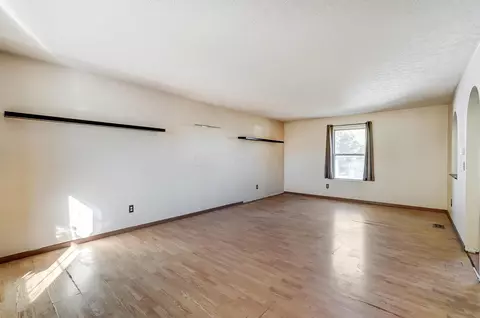 4714 Harbinger Cir E, Columbus, OH 43213 photo 7