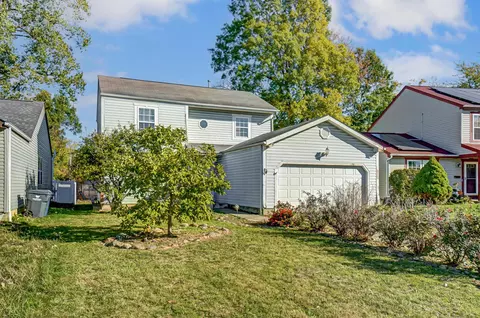4714 Harbinger Cir E, Columbus, OH 43213 photo 2