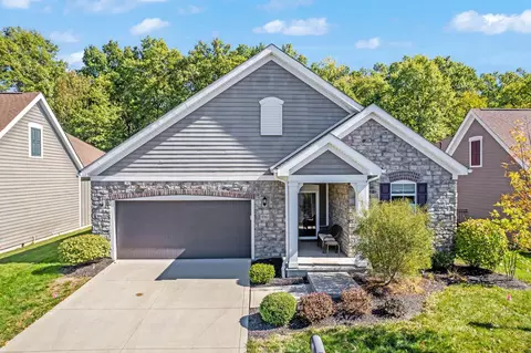 8061 Summitpoint Pl, Lewis Center, OH 43035