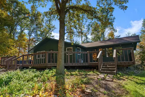 16744 Centerburg Rd, Centerburg, OH 43011