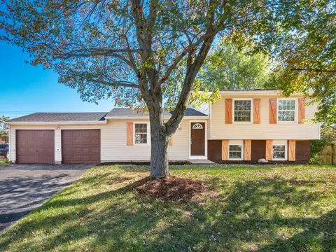 1102 Hilton Dr, Reynoldsburg, OH 43068