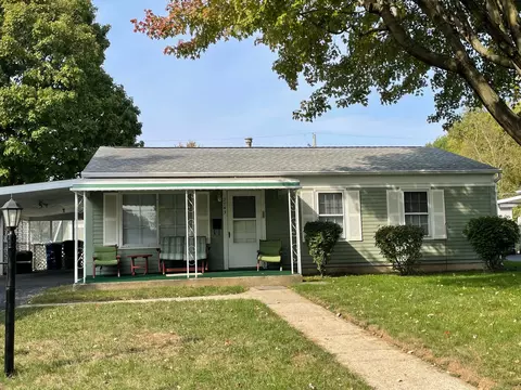 2743 Dolby Dr, Columbus, OH 43207