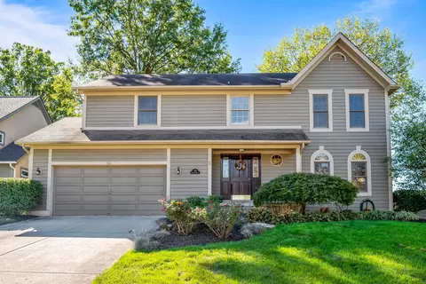 701 Deer Run Dr, Gahanna, OH 43230