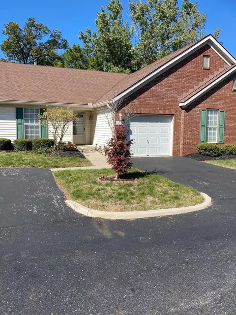 4517 White Leaf Way, Columbus, OH 43228