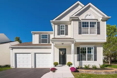 7048 Abbeyfield Dr, New Albany, OH 43054