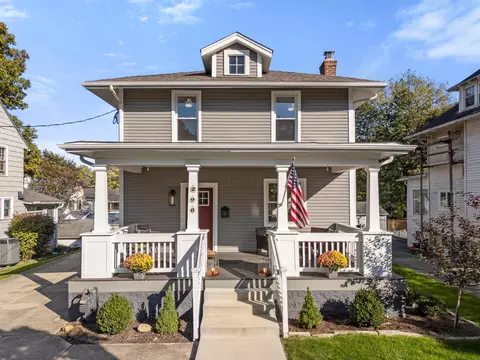 296 N Washington St, Delaware, OH 43015