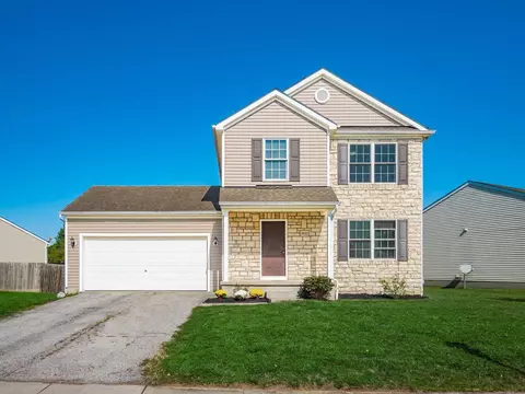 3852 Willowswitch Ln, Columbus, OH 43207