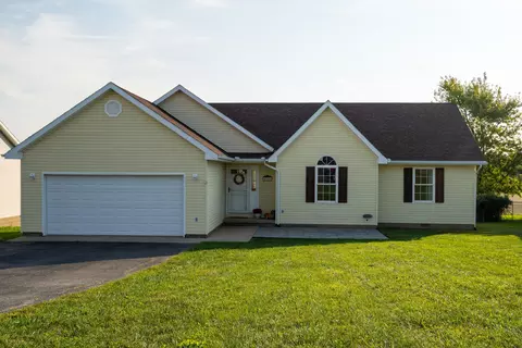 514 Kimberly St, Leesburg, OH 45135
