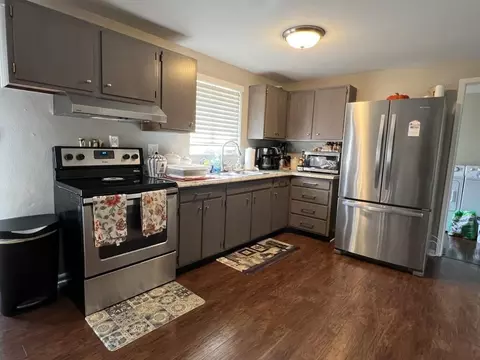 Kitchen - 2005 Ottawa Dr, Circleville, OH 43113 photo 1 of 1
