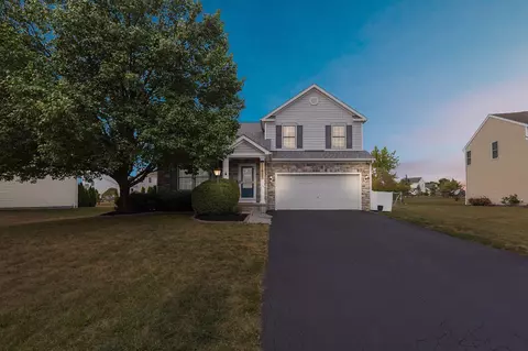11801 Bridgewater Dr, Pickerington, OH 43147