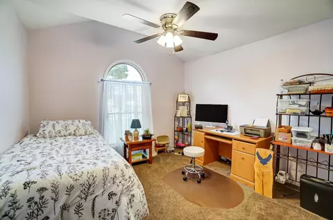 Bedroom - 101 Castleton Ct, Pataskala, OH 43062 photo 5 of 6