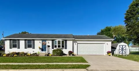 587 Mowrer Rd, Circleville, OH 43113