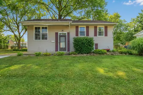 322 Empire Dr, Columbus, OH 43230