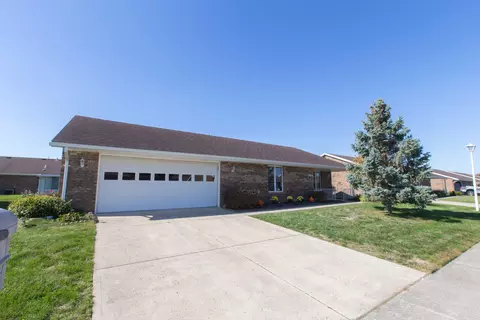 364 Harrington Dr, London, OH 43140