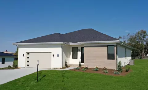 43 Betty Dr, Bellville, OH 44813