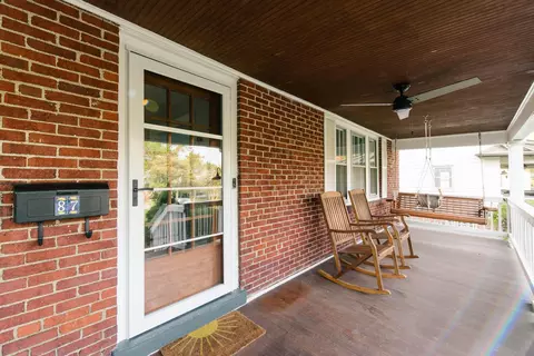 Exterior - 87 E Torrence Rd, Columbus, OH 43214 photo 8 of 23