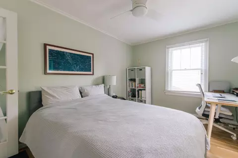Bedroom - 87 E Torrence Rd, Columbus, OH 43214 photo 10 of 17