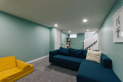Living - 87 E Torrence Rd, Columbus, OH 43214 photo 8 of 8