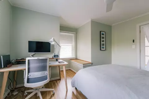Bedroom - 87 E Torrence Rd, Columbus, OH 43214 photo 13 of 17