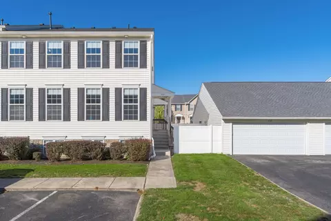 357 Preswicke Ml, Blacklick, OH 43004