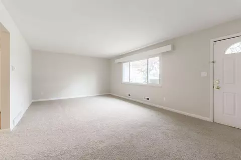 3107 Eakin Rd, Columbus, OH 43204 photo 15