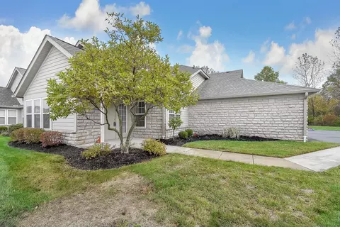 8091 Farm Crossing Cir, Powell, OH 43065