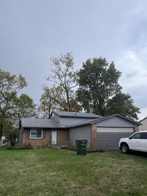 2923 Chimney Point Dr, Columbus, OH 43231