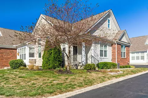4746 Clubpark Dr #4, Hilliard, OH 43026