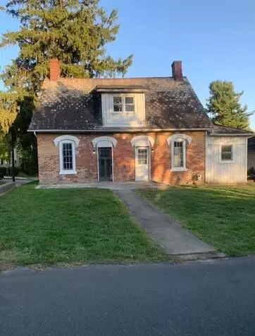 430 S Main St, New Lexington, OH 43764