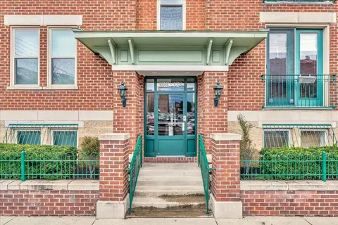 328 S 3rd St #2, Columbus, OH 43215