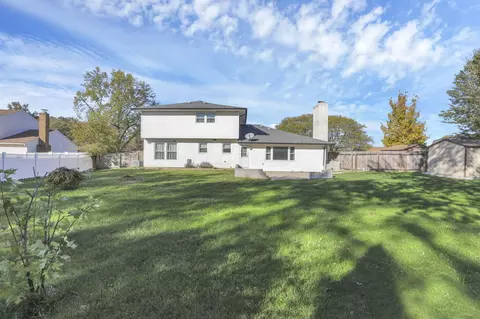 Exterior - 5371 Pheasant Dr, Orient, OH 43146 photo 14 of 19
