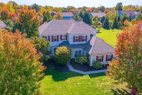 3162 Alum Trail Pl, Lewis Center, OH 43035