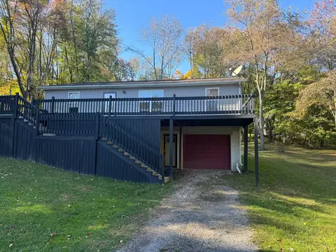 52 Eastway Ct, Howard, OH 43028