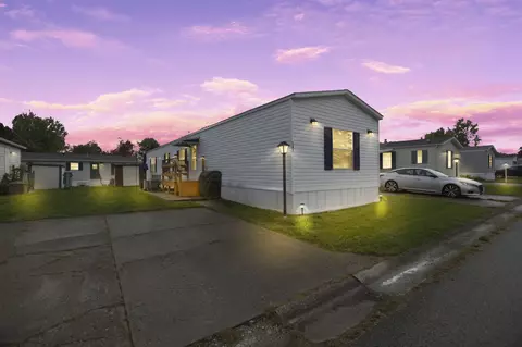 8764 National Rd SW #143, Etna, OH 43062