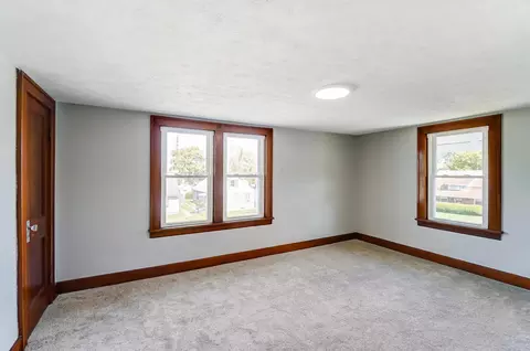 Bedroom - 2533 Beatrice St, Springfield, OH 45503 photo 1 of 4