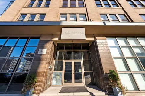 110 N 3rd St #609, Columbus, OH 43215